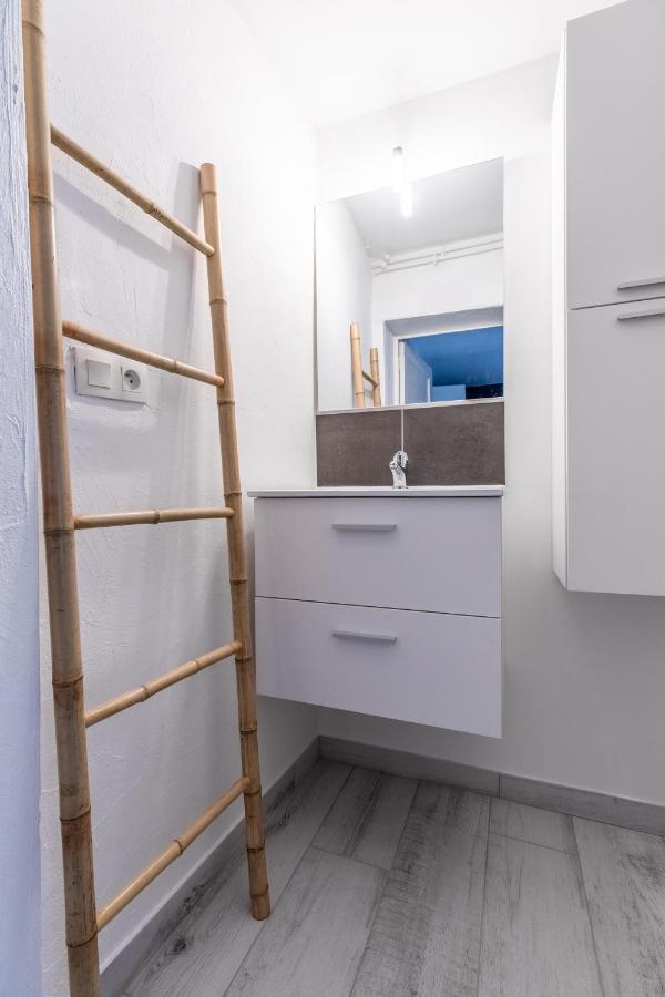 Cosy T2 Renove, Proche Centre-Ville-Fibre/Netflix Montlucon Exterior photo